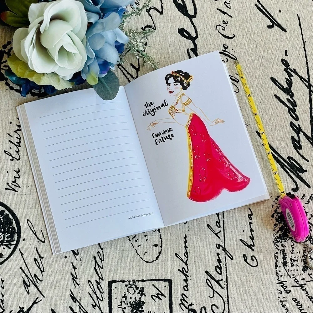 Bad Girls Throughout History: A Journal (Ann Shen Legendary Ladies Collection)